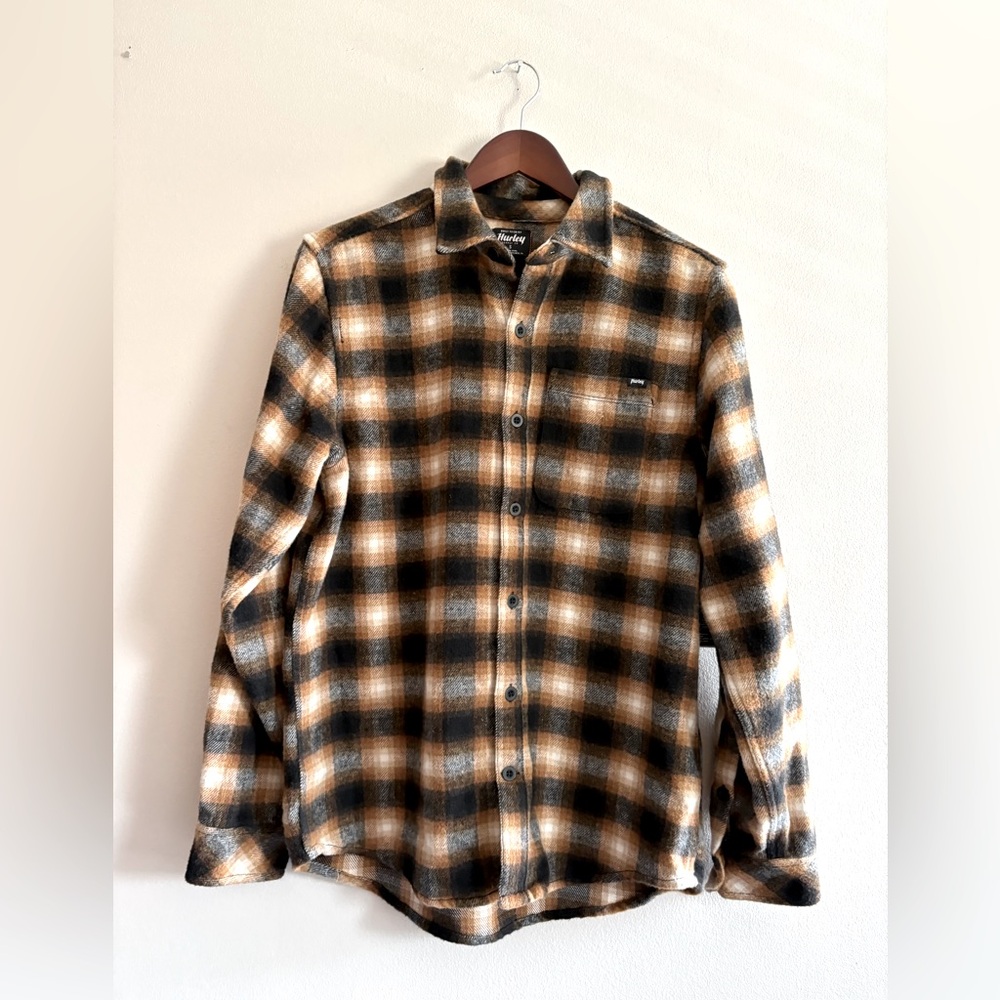 Hurley Men's Plaid Portland Heavyweight Flannel Button Down Shirt Small S NWT